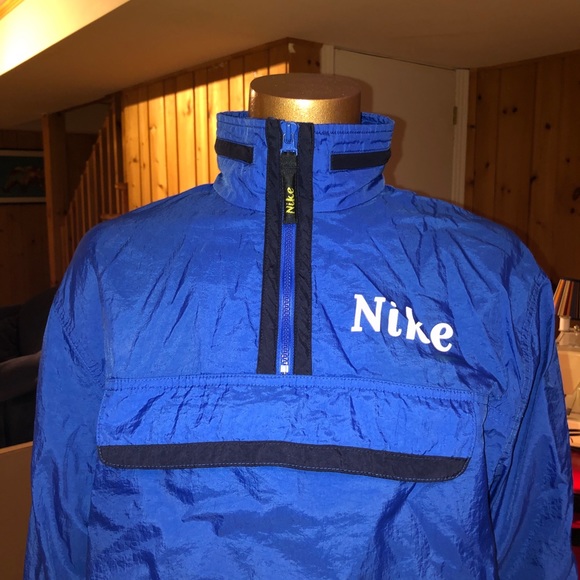 Vintage Nike windbreaker! - Picture 2 of 13
